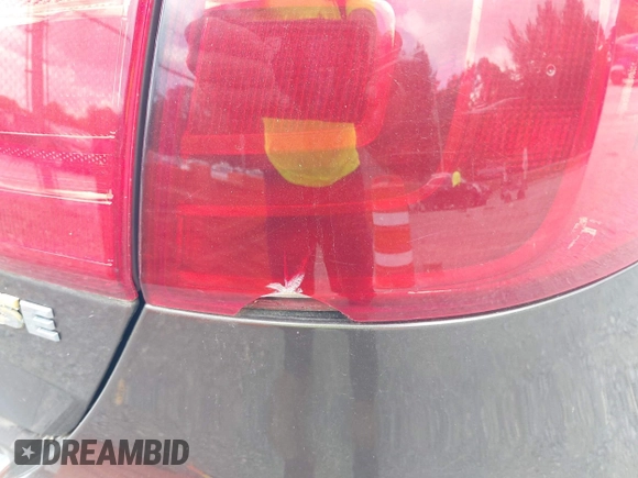 2011 Volkswagen Jetta SE with VIN 3VWDZ7AJ8BM054070, listed as a IAAI auction lot 42430921 with 172,852 mi miles and . Bid and sale history available at DreamBid. Image 12.