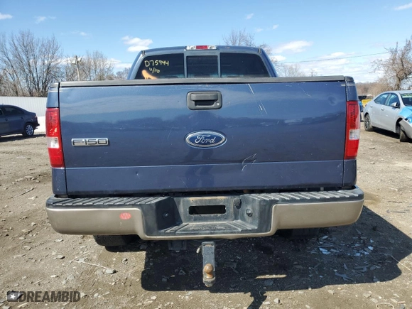 2004 Ford F-150 XLT with VIN 1FTPW14564KD75944, listed as a Copart auction lot 49491095 with 283,537 mi miles and Clean Title. Bid and sale history available at carsss.com. Image 6.