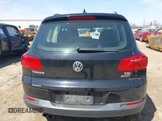 2017 Volkswagen Tiguan S with VIN WVGBV7AX9HK039244, listed as a IAAI auction lot 42050325 with 70,828 mi miles and . Bid and sale history available at DreamBid. Image 16.