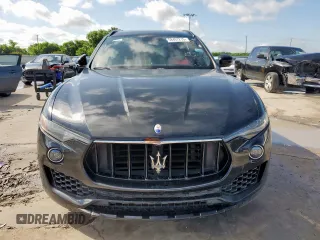 2017 Maserati Levante z VIN ZN661XUS8HX234903, wystawiony jako Copart lot #58467215 z przebiegiem Nie podano mil oraz Tytuł czysty. Historia ofert i sprzedaży dostępna na DreamBid. Obrazek 5.