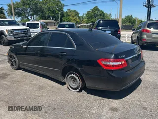 2013 Mercedes-Benz E-Class E 350 Luxury BlueTEC with VIN WDDHF2EB9DA706929, listed as a Copart auction lot 50948765 with 143,639 mi miles and Clean Title. Bid and sale history available at carsss.com. Image 3.