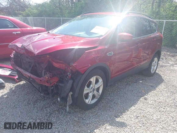 2016 Ford Escape SE with VIN 1FMCU0GXXGUB13165, listed as a IAAI auction lot 42094170 with 156,187 mi miles and . Bid and sale history available at carsss.com. Image 2.
