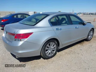 2012 Honda Accord EX-L z VIN 1HGCP3F83CA036921, wystawiony jako IAAI lot #42014786 z przebiegiem 184 366 mil mil oraz . Historia ofert i sprzedaży dostępna na DreamBid. Obrazek 4.