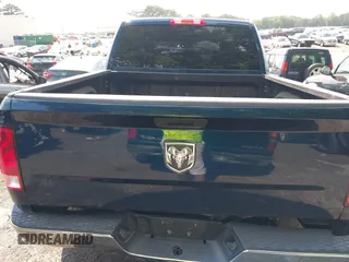 2021 Ram 1500 Tradesman z VIN 3C6RR6KG3MG713414, wystawiony jako IAAI lot #42115083 z przebiegiem 116 938 mil mil oraz . Historia ofert i sprzedaży dostępna na DreamBid. Obrazek 15.