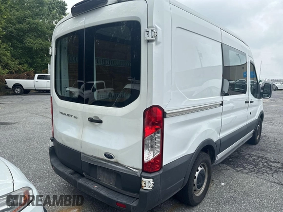2018 Ford Transit with VIN 1FTYE1CM0JKA08176, listed as a IAAI auction lot 42727683 with 287,555 mi miles and . Bid and sale history available at DreamBid. Image 33.