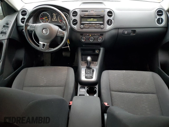 2013 Volkswagen Tiguan S with VIN WVGAV7AX4DW555526, listed as a Copart auction lot 44681755 with 156,488 mi miles and Salvage title. Bid and sale history available at DreamBid. Image 8.