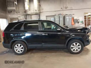 2011 Kia Sorento LX with VIN 5XYKT3A10BG182823, listed as a IAAI auction lot 41871711 with 207,844 mi miles. Bid and sale history available at carsss.com. Image 14.