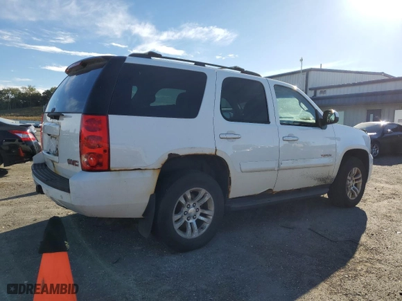 2009 GMC Yukon SLE w/3SB with VIN 1GKFK23009R210414, listed as a Copart auction lot 74472174 with 209,008 mi miles and Clean Title. Bid and sale history available at carsss.com. Image 3.