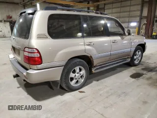 2003 Toyota Land Cruiser with VIN JTEHT05J132041320, listed as a Copart auction lot 44438895 with 256,815 mi miles and Clean Title. Bid and sale history available at carsss.com. Image 3.