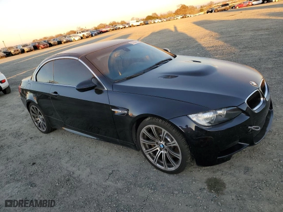 2011 BMW M3 with VIN WBSDX9C54BE399051, listed as a Copart auction lot 87900115 with 109,557 mi miles and Salvage Title. Bid and sale history available at carsss.com. Image 4.