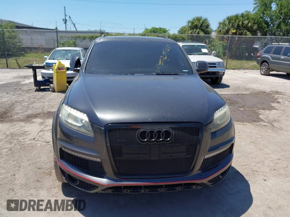 2013 Audi Q7 3.0T S line Prestige with VIN WA1DGAFE5DD009176, listed as a IAAI auction lot 42048689 with 176,035 mi miles. Bid and sale history available at carsss.com. Image 6.