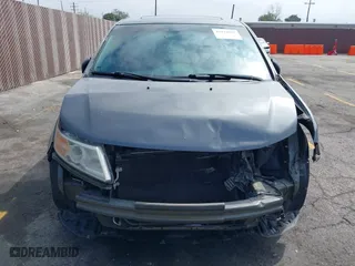 2011 Honda Odyssey EX-L with VIN 5FNRL5H63BB068205, listed as a IAAI auction lot 42034057 with 106,443 mi miles. Bid and sale history available at carsss.com. Image 12.