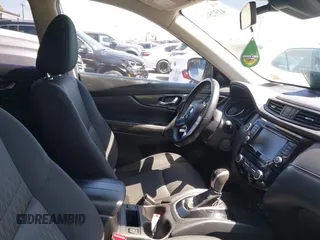 2020 Nissan Rogue SV with VIN JN8AT2MT6LW003230, listed as a IAAI auction lot 41925623 with 115,920 mi miles. Bid and sale history available at carsss.com. Image 5.