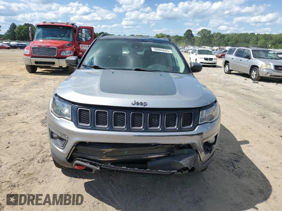 2021 Jeep Compass Trailhawk with VIN 3C4NJDDB5MT571837, listed as a Copart auction lot 58865625 with 75,456 mi miles and Salvage title. Bid and sale history available at DreamBid. Image 5.