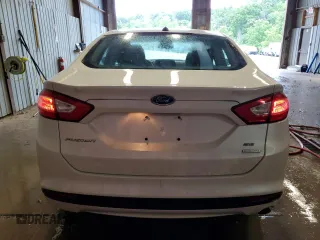 2013 Ford Fusion SE with VIN 3FA6P0HR3DR136675, listed as a Copart auction lot 62052905 with 180,495 mi miles and Salvage title. Bid and sale history available at DreamBid. Image 6.