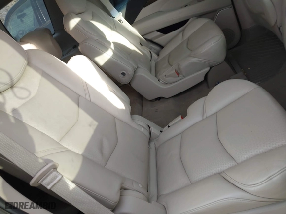 2019 Cadillac Escalade Premium Luxury with VIN 1GYS4CKJ9KR182956, listed as a IAAI auction lot 41353808 with 109,896 mi miles. Bid and sale history available at carsss.com. Image 17.