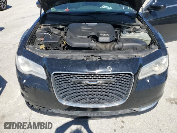 2015 Chrysler 300 Limited with VIN 2C3CCAAG8FH931134, listed as a Copart auction lot 50142085 with 190,143 mi miles and Clean Title. Bid and sale history available at carsss.com. Image 12.