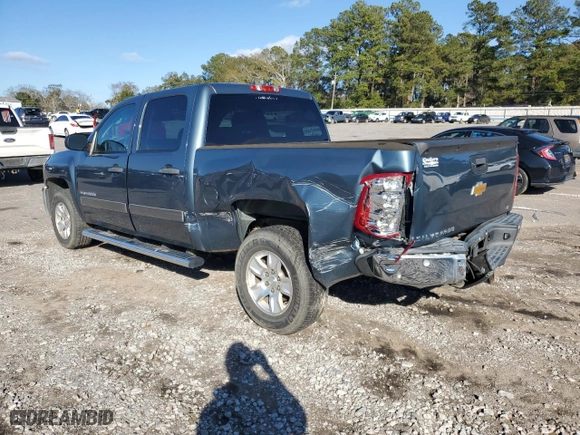 2012 Chevrolet Silverado 1500 LT with VIN 3GCPCSE03CG272746, listed as a Copart auction lot 88154525 with 143,801 mi miles and Salvage Title. Bid and sale history available at carsss.com. Image 2.