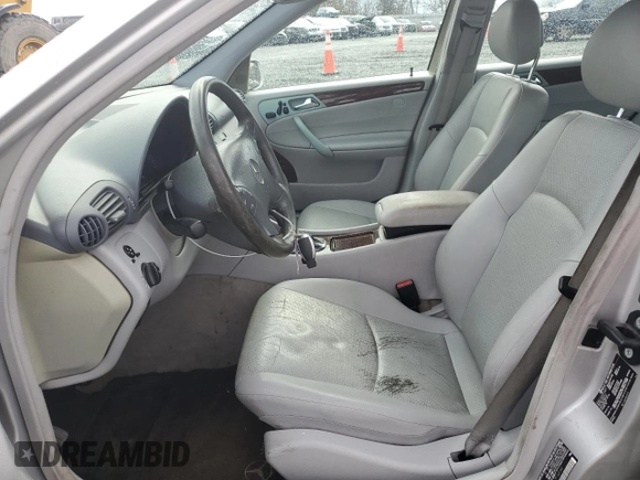 2002 Mercedes-Benz C 230/260/280/320 with VIN WDBRF64J12F268260, listed as a Copart auction lot 83299754 with 159,243 mi miles and Salvage Title. Bid and sale history available at DreamBid. Image 7.