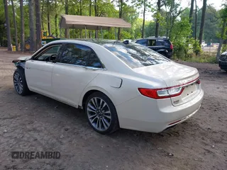 2018 Lincoln Continental Select z VIN 1LN6L9SK4J5603702, wystawiony jako IAAI lot #42198886 z przebiegiem 119 236 mil mil oraz . Historia ofert i sprzedaży dostępna na DreamBid. Obrazek 3.