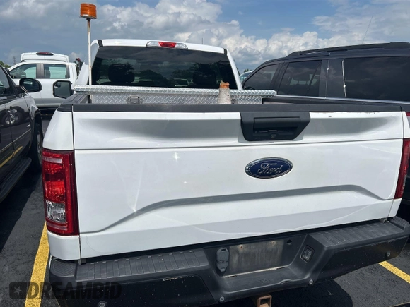 2016 Ford F-150 XL with VIN 1FTMF1CP9GKF21375, listed as a IAAI auction lot 42785364 with 158,271 mi miles and . Bid and sale history available at DreamBid. Image 5.