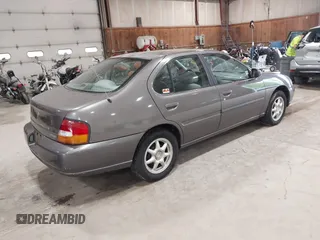 1998 Nissan Altima XE with VIN 1N4DL01D9WC181624, listed as a IAAI auction lot 42222694 with 155,391 mi miles and . Bid and sale history available at carsss.com. Image 4.