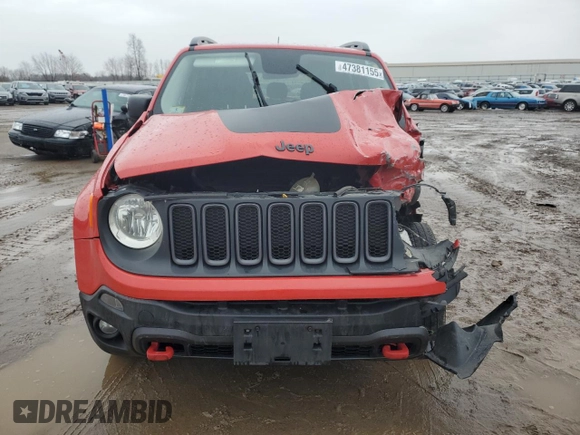 2015 Jeep Renegade Trailhawk with VIN ZACCJBCT2FPB39142, listed as a Copart auction lot 47381155 with 121,530 mi miles and Clean Title. Bid and sale history available at DreamBid. Image 5.