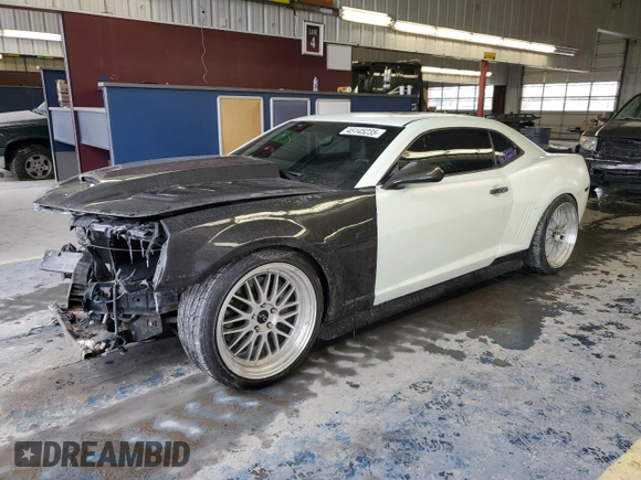 2010 Chevrolet Camaro 2SS with VIN 2G1FK1EJ1A9118733, listed as a Copart auction lot 45145235 with 91,083 mi miles and Salvage title. Bid and sale history available at DreamBid. Image 1.