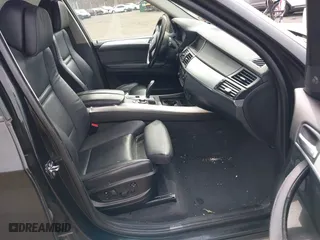 2009 BMW X5 30i with VIN 5UXFE43579L037535, listed as a IAAI auction lot 41715317 with 210,697 mi miles. Bid and sale history available at carsss.com. Image 5.