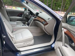 2006 Acura RL z VIN JH4KB16566C007214, wystawiony jako IAAI lot #42510457 z przebiegiem 160 005 mil mil oraz . Historia ofert i sprzedaży dostępna na DreamBid. Obrazek 5.