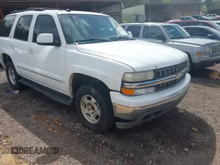 2004 Chevrolet Tahoe LT with VIN 1GNEC13Z44R192822, listed as a IAAI auction lot 41797924 with 211,818 mi miles. Bid and sale history available at carsss.com. Image 1.