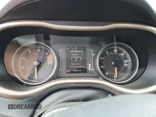 2016 Jeep Cherokee Latitude с VIN 1C4PJLCB2GW208267, выставлен на аукционе Copart как лот 61552335 с пробегом 158 801 миль миль и Чистый • Clean title. История ставок и продаж доступна на DreamBid. Изображение 9.