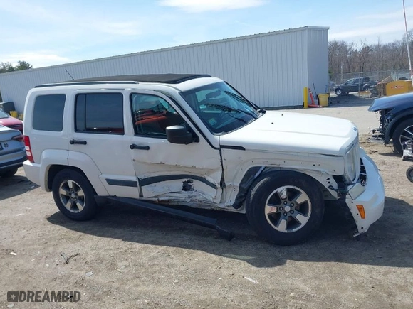 2008 Jeep Liberty Sport with VIN 1J8GN28K98W175737, listed as a IAAI auction lot 41904647 with 201,365 mi miles. Bid and sale history available at carsss.com. Image 13.