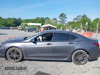 2019 Acura TLX w/A-Spec Pkg z VIN 19UUB2F62KA006920, wystawiony jako IAAI lot #42039137 z przebiegiem 102 780 mil mil oraz . Historia ofert i sprzedaży dostępna na DreamBid. Obrazek 14.