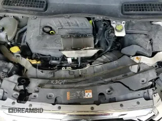 2017 Ford Escape Titanium с VIN 1FMCU0JD8HUE35755, выставлен на аукционе Copart как лот 68698985 с пробегом 111 087 миль миль и Списание • Salvage title. История ставок и продаж доступна на DreamBid. Изображение 14.