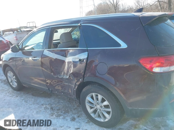 2017 Kia Sorento LX with VIN 5XYPG4A32HG271299, listed as a IAAI auction lot 41342809 with 124,665 mi miles. Bid and sale history available at carsss.com. Image 14.