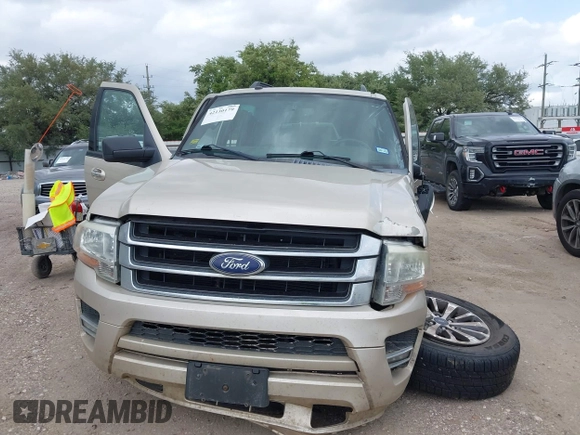 2017 Ford Expedition XLT with VIN 1FMJU1HT9HEA23638, listed as a IAAI auction lot 42130179 with Not provided miles and . Bid and sale history available at DreamBid. Image 12.