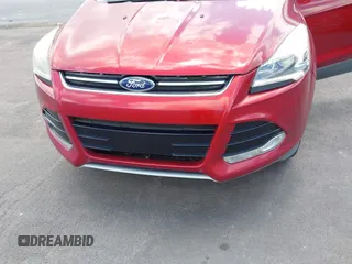 2013 Ford Escape Titanium with VIN 1FMCU0J9XDUD32178, listed as a IAAI auction lot 42754756 with 195,095 mi miles and . Bid and sale history available at DreamBid. Image 6.