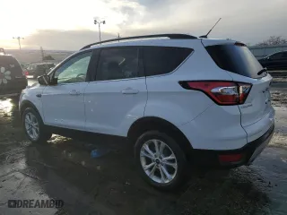 2018 Ford Escape SE with VIN 1FMCU0GDXJUD48551, listed as a Copart auction lot 42595875 with 39,456 mi miles and Salvage Title. Bid and sale history available at carsss.com. Image 2.