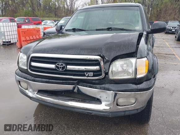 2000 Toyota Tundra Limited with VIN 5TBBT481XYS093180, listed as a IAAI auction lot 41949428 with 317,841 mi miles and . Bid and sale history available at DreamBid. Image 6.