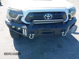 2012 Toyota Tacoma with VIN 5TFUU4EN9CX038954, listed as a IAAI auction lot 42022296 with 140,009 mi miles. Bid and sale history available at carsss.com. Image 6.