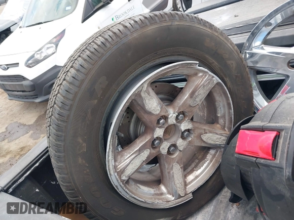 2013 Ram 1500 Tradesman z VIN 1C6RR6ST6DS661539, wystawiony jako IAAI lot #40647251 z przebiegiem 152 279 mil mil oraz . Historia ofert i sprzedaży dostępna na DreamBid. Obrazek 18.
