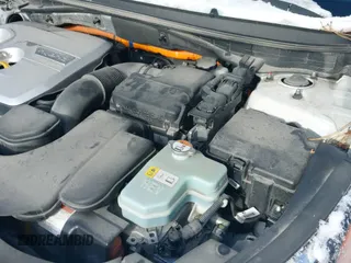 2017 Hyundai Sonata SE с VIN KMHE24L19HA058086, выставлен на аукционе IAAI как лот 41562615 с пробегом 68 986 миль миль и . История ставок и продаж доступна на DreamBid. Изображение 18.