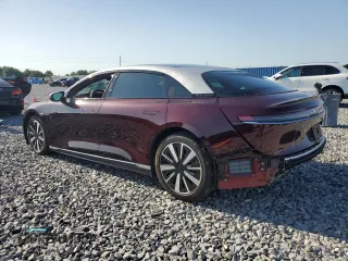 2022 Lucid Air Grand Touring z VIN 50EA1GBAXNA003291, wystawiony jako Copart lot #56681945 z przebiegiem 18 672 mil mil oraz Szkoda całkowita • Salvage title. Historia ofert i sprzedaży dostępna na DreamBid. Obrazek 2.