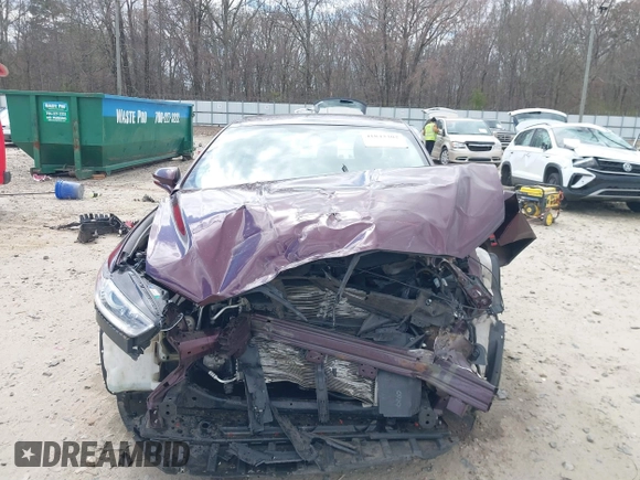2013 Ford Fusion SE with VIN 3FA6P0H79DR211829, listed as a IAAI auction lot 41843302 with 87,913 mi miles. Bid and sale history available at carsss.com. Image 6.