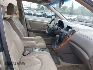 2000 Lexus RX 300 z VIN JT6HF10U8Y0144540, wystawiony jako IAAI lot #42262376 z przebiegiem 174 430 mil mil oraz . Historia ofert i sprzedaży dostępna na DreamBid. Obrazek 5.