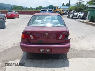 1998 Toyota Corolla VE с VIN 2T1BR12E1WC082087, выставлен на аукционе IAAI как лот 42462171 с пробегом 221 909 миль миль и . История ставок и продаж доступна на DreamBid. Изображение 17.