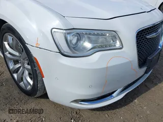 2016 Chrysler 300 with VIN 2C3CCAET1GH165675, listed as a IAAI auction lot 41689151 with 195,094 mi miles. Bid and sale history available at carsss.com. Image 6.