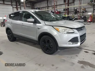 2016 Ford Escape SE z VIN 1FMCU9GXXGUA48452, wystawiony jako IAAI lot #41995877 z przebiegiem 93 041 mil mil oraz . Historia ofert i sprzedaży dostępna na DreamBid. Obrazek 1.