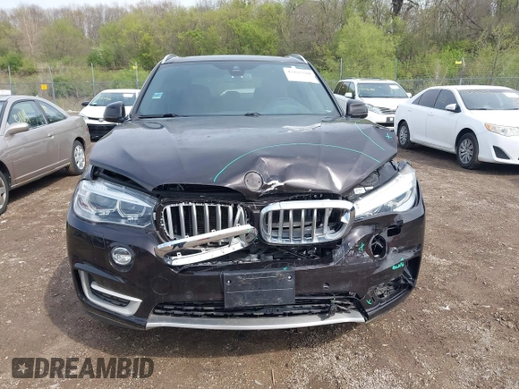2017 BMW X5 xDrive35i z VIN 5UXKR0C56H0U49957, wystawiony jako IAAI lot #42183768 z przebiegiem 96 346 mil mil oraz . Historia ofert i sprzedaży dostępna na DreamBid. Obrazek 12.